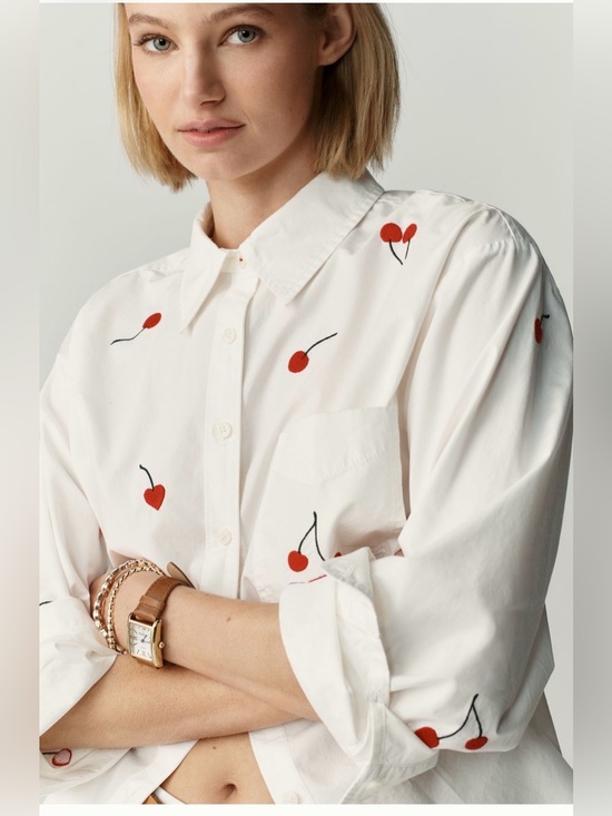 Maeve Tops - Maeve Shrunken Bennet Embellished Buttondown Shirt Cherry